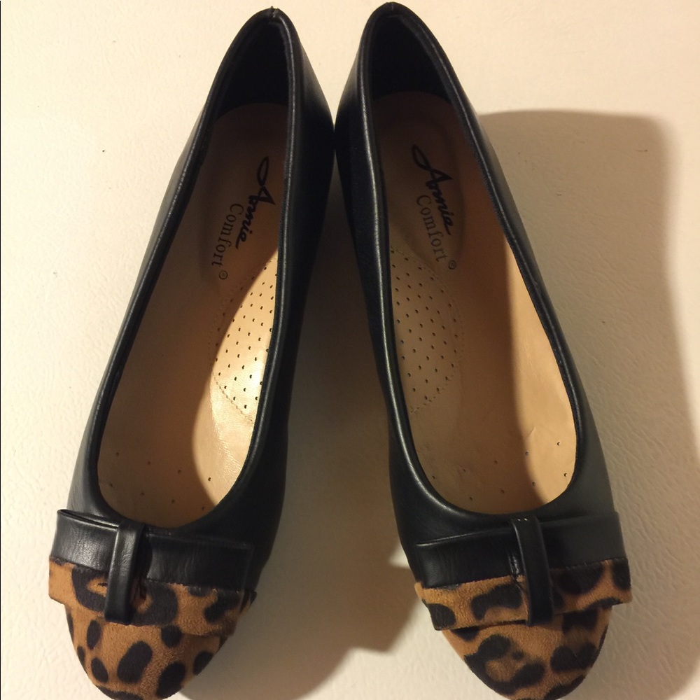 Eastly faux leather ballet flats